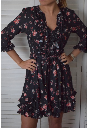 Jesenné šaty s kvetovanou potlačou